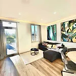 Elegance Lauragaise * Wifi * Netflix * Terrasse Apartment *