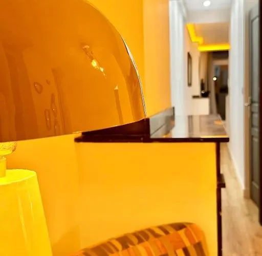 Elegance Lauragaise * Wifi * Netflix * Terrasse * 빌르프랑쉐-드-로라게