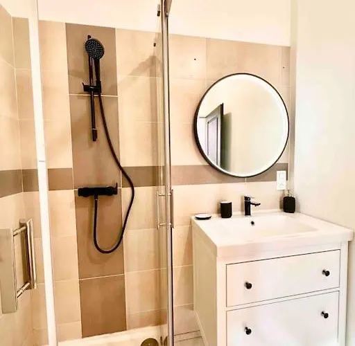 Elegance Lauragaise * Wifi * Netflix * Terrasse 아파트